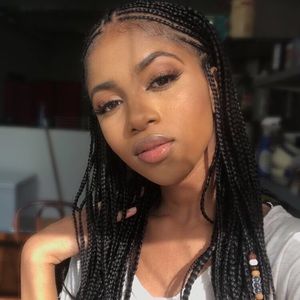 Meet your Posher, Vicky